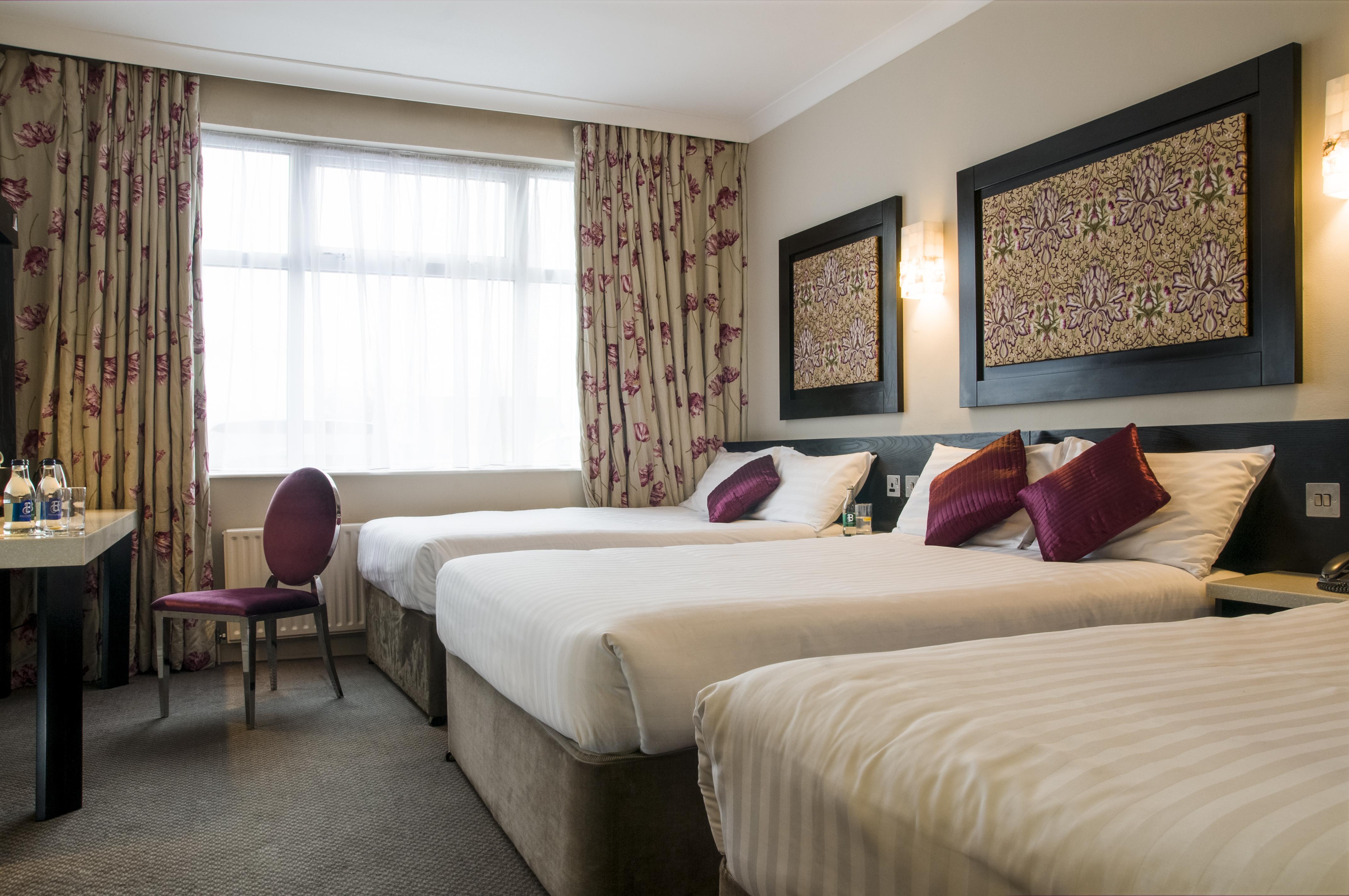 Flannery'S Hotel Голвей Екстер'єр фото
